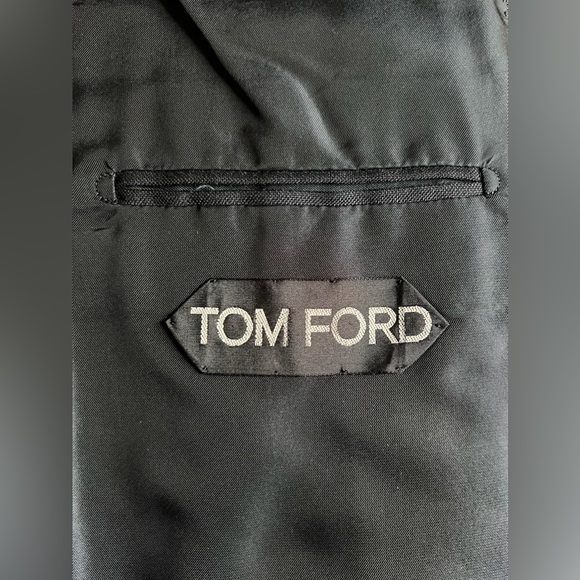 Tom Ford Casino Royale Navy 3-Piece Suit - Picture 5 of 11